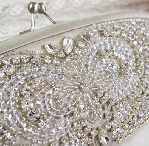 （画像用） SANTI サンティ クラッチ バタフライ・シルバー