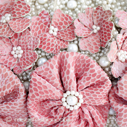 （画像用） SANTIサンティ　バッグ パール＆レザーフラワー