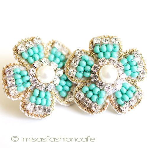 （画像用） ＳＰＡＲＫＬ　イヤリング ターコイズ・フラワー