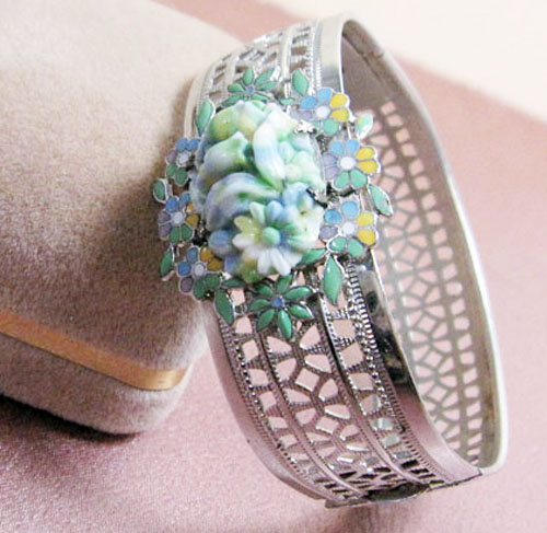 （画像用） Coroコロ　バングル