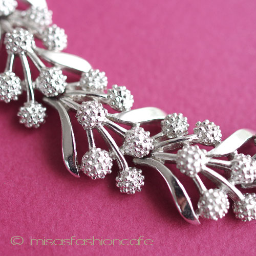 （画像用） ヴィンテージジュエリー トリファリ 　たんぽぽ