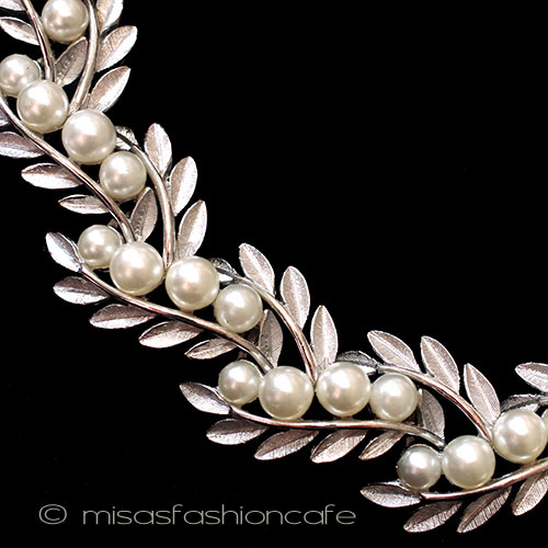 （画像用） クラウン　 トリファリ Ｔｒｉｆａｒｉ　パールの蔦