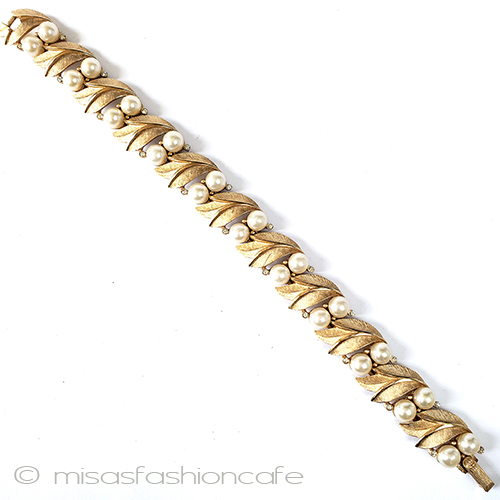 （画像用） Trifari　 トリファリ パール金葉ブレスレット