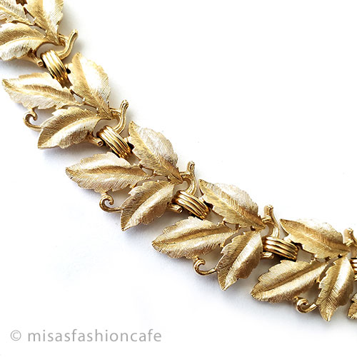 （画像用） Trifari　 トリファリ 金葉　ブレスレット