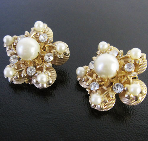 （画像用） パールフラワー イヤリング