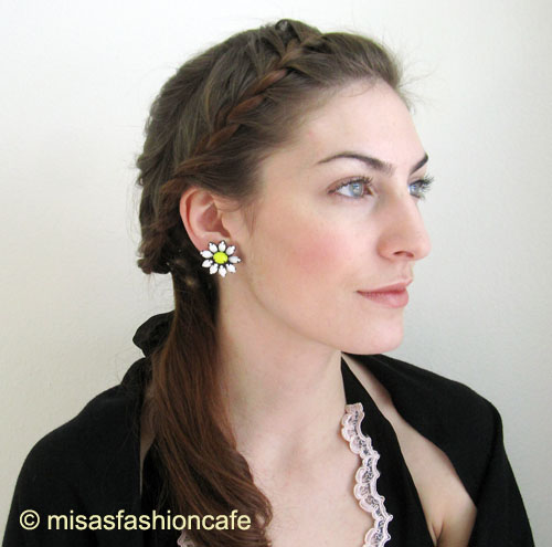 （画像用） Weiss　イヤリング デイジーのお花