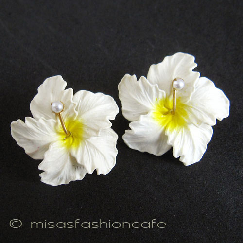 （画像用） ハイビスカス　イヤリング