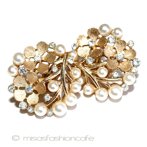 （画像用） Ｔｒｉｆａｒｉ　 トリファリ パール花イヤリング