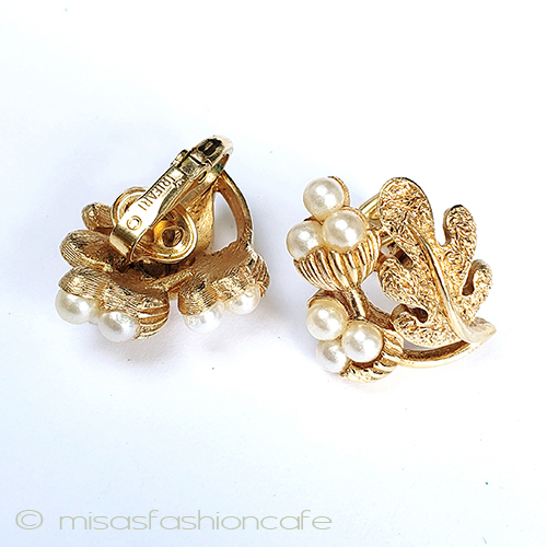 （画像用） Trifari　 トリファリ パール団栗　イヤリング