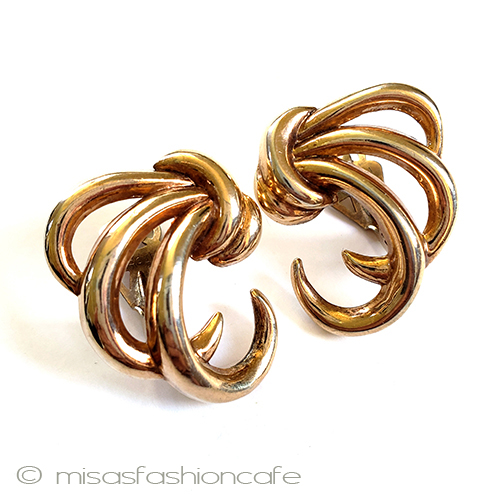 （画像用） Ｔｒｉｆａｒｉ　 トリファリ りぼん　イヤリング