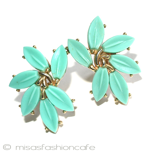 （画像用） Trifari　 トリファリ リーフ　イヤリング