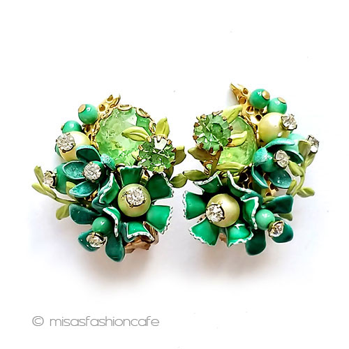 ヴィンテージアクセサリー お花ブーケイヤリング - ウインドウを閉じる
