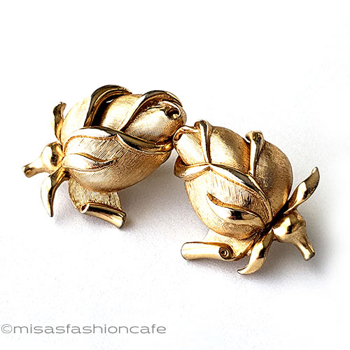 （画像用） Trifari　 トリファリ 薔薇の蕾イヤリング