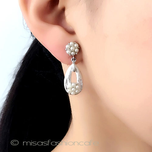 （画像用） Ｔｒｉｆａｒｉ　 トリファリ パールの花イヤリング