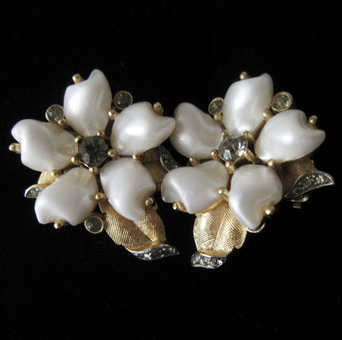 （画像用） クラウントリファリ パールお花イヤリング