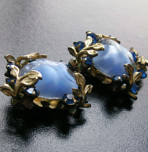 （画像用） Kofinフローラル イヤリング