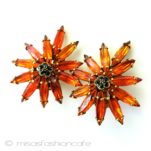 （画像用） ヴィンテージイヤリング WEISS ガラスフラワー