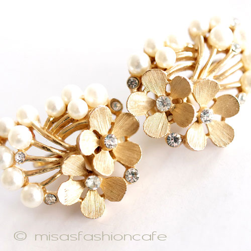 （画像用） クラウン　トリファリ Ｔｒｉｆａｒｉ　イヤリング