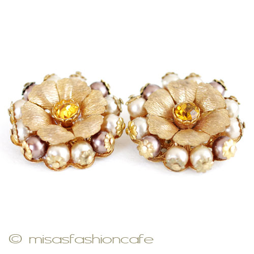 （画像用） LERUパール花イヤリング