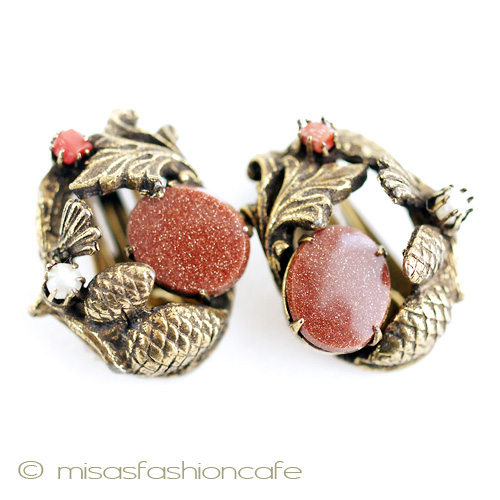 （画像用） 真珠･珊瑚・天然石 松ぼっくり　イヤリング