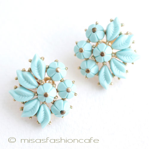 （画像用） クラウン　トリファリ パステルブルーの花