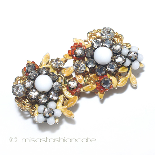 （画像用） Original by Robert刻印 お花ブーケ　イヤリング