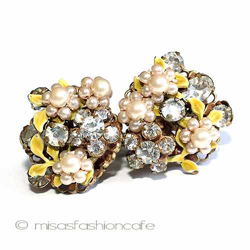 （画像用） Ｒｏｂｅｒｔ　イヤリング パールRSの花イヤリング