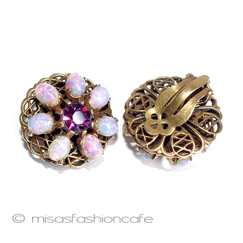 （画像用） オパールガラス花イヤリング