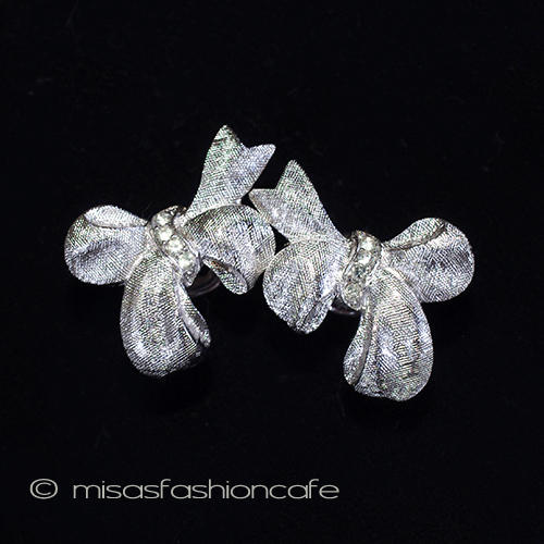 （画像用） ヴィンテージアクセサリー りぼん　トリファリ