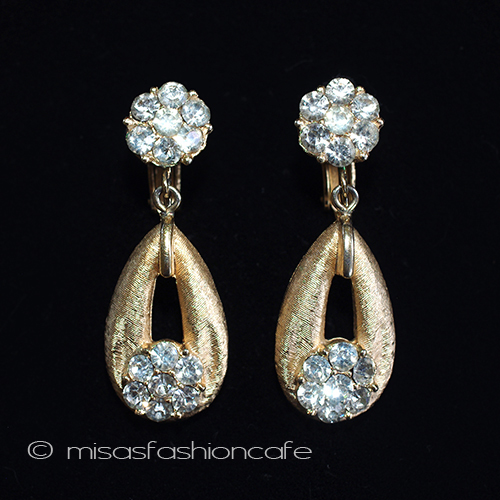 （画像用） Trifari　 トリファリ RSの花イヤリング