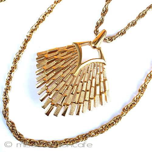 （画像用） Trifari　 トリファリ ２連　ネックレス