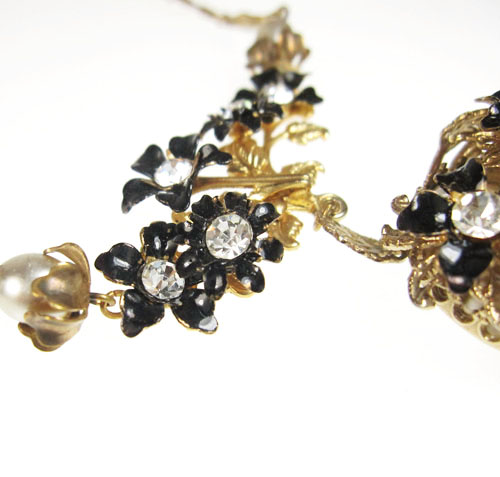 （画像用） Haskell・Robert調 お花ネックレス