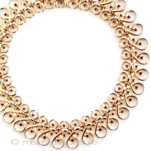 （画像用） クラウン　トリファリ Ｔｒｉｆａｒｉ　ネックレス