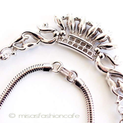 （画像用） Ｔｒｉｆａｒｉ　 トリファリ 1950年 ネックレス