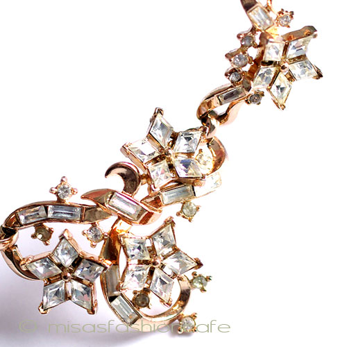 （画像用） Ｔｒｉｆａｒｉ　 トリファリ 流れ星　ネックレス