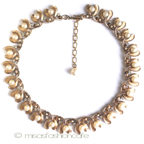 （画像用） Trifari　 トリファリ 宿り木　ネックレス