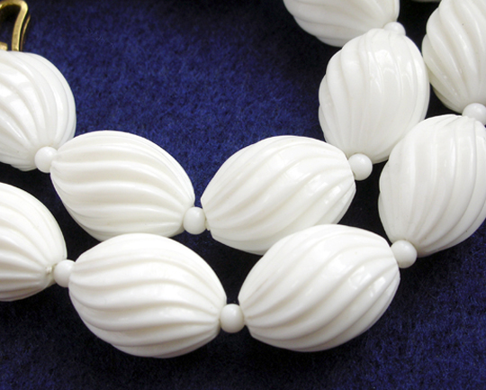 （画像用） Trifari　トリファリ刻印 ホイップ ネックレス