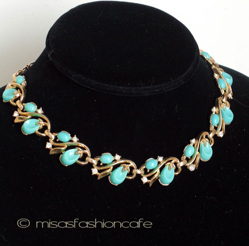 （画像用） Trifari　トリファリ 　ターコイズ　ネックレス