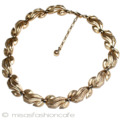 （画像用） Trifari　 トリファリ リボン　ネックレス