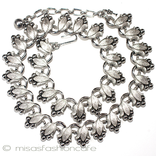 （画像用） Ｔｒｉｆａｒｉ　 トリファリ スズラン　ネックレス