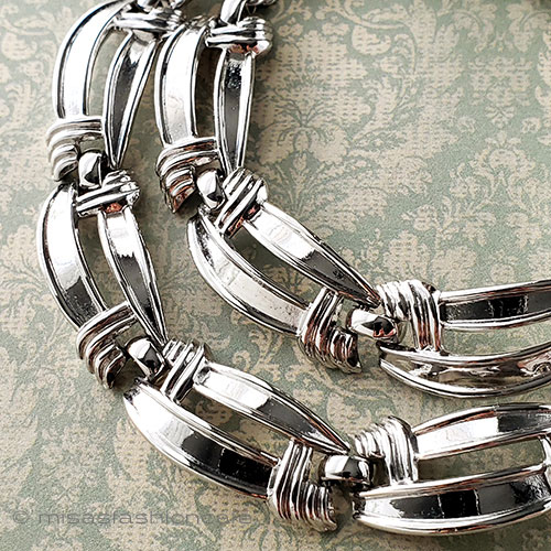 （画像用） Trifari　 トリファリ 編み込みネックレス