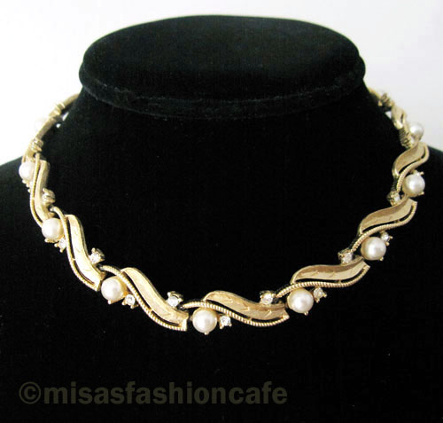 （画像用） Trifarトリファリ パールRS・ネックレス