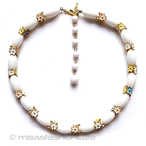 Trifari　 トリファリ パステル花ネックレス - ウインドウを閉じる