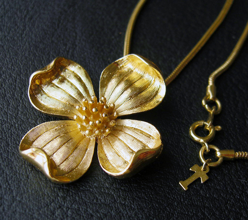 （画像用） クラウンTrifar　ネックレス