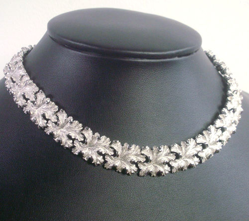 （画像用） クラウンTrifari　ネックレス