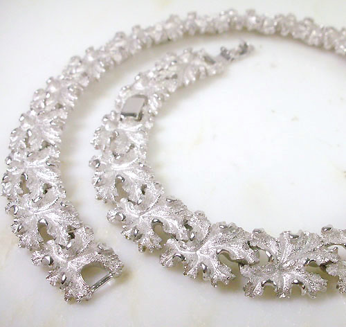 （画像用） クラウンTrifari　ネックレス