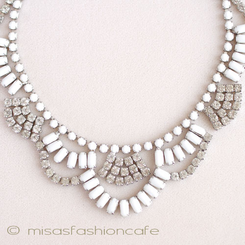 （画像用） ミルクガラス　ネックレス