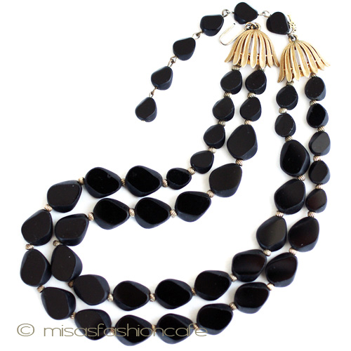 （画像用） Trifari　 トリファリ ガラス２連ネックレス