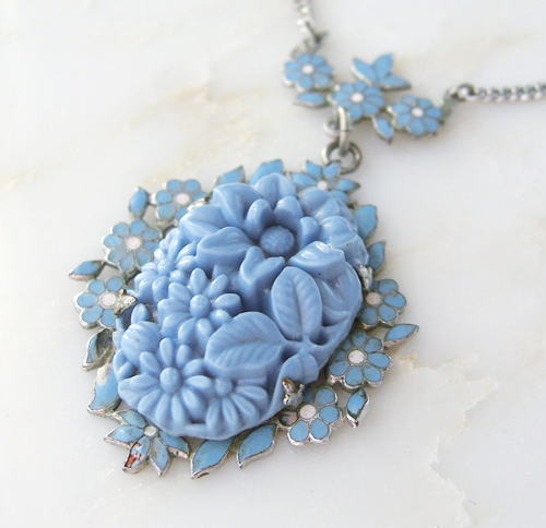 （画像用） ヴィンテージジュエリー Coro　お花ネックレス