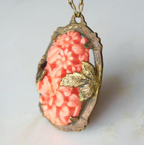 （画像用） アンティーク　お花ネックレス